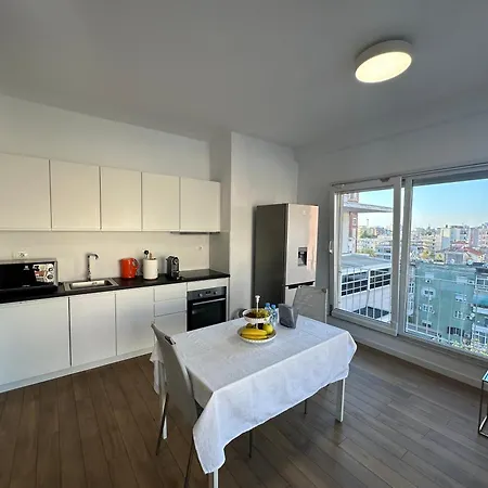 Downtown Apartamento Tirana