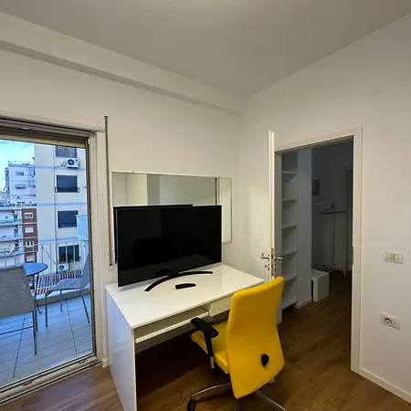 Apartamento Downtown Tirana
